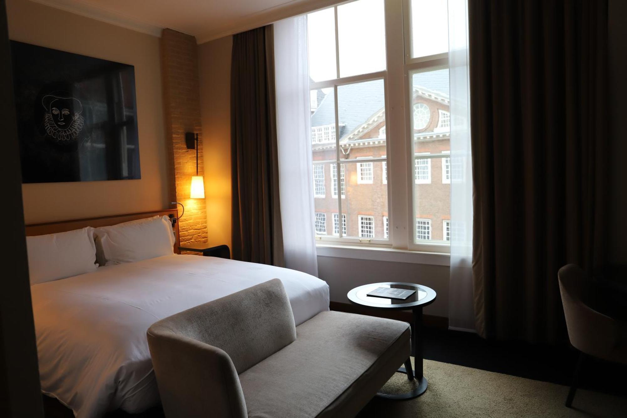 Hotel Sofitel Legend The Grand Amsterdam Esterno foto A room at the hotel