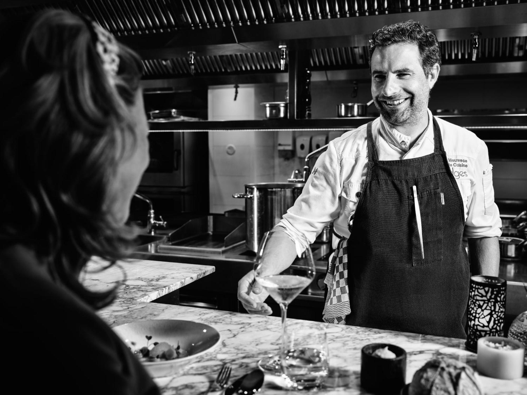 Hotel Sofitel Legend The Grand Amsterdam Esterno foto Chef and owner of the restaurant, Massimo Botta
